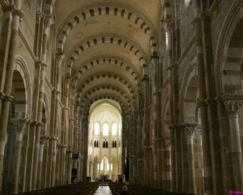 Ste-Marie-Madeleine Vézelay innen