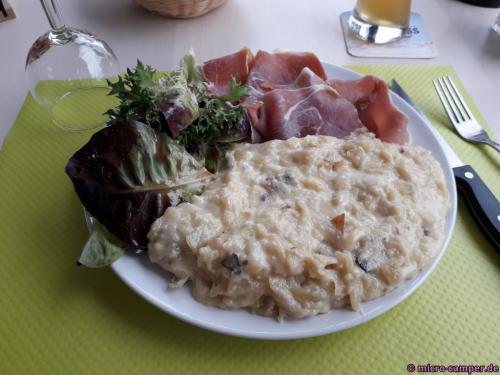 Lecker, diese Truffade! Kalorien zählen wir heute mal nicht :-)