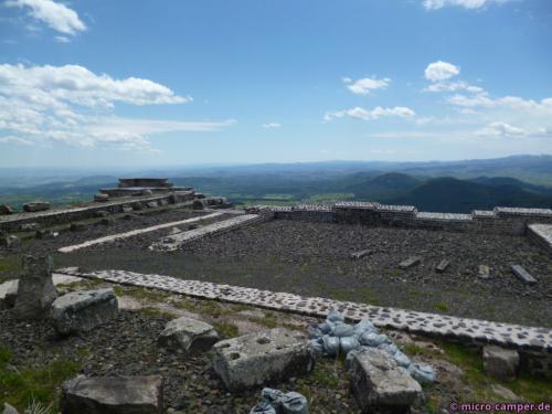 Die Grundmauern des Merkur-Tempels, kläglicher Rest vergangener Pracht