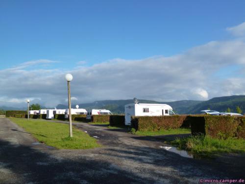 Ein etwas teurerer Stellplatz, aber gut ausgestattet und eine tolle Lage