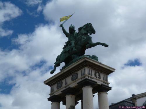 Vercingetorix, der Arverner, in Siegerpose