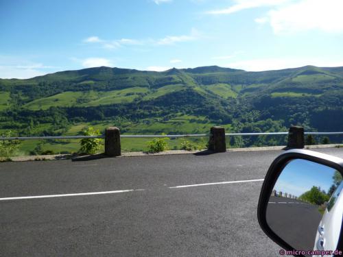 Auf dem Weg zum Col de Peyrol, dem höchsten Pass des Zentralmassivs