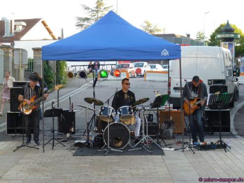 Für Unterhaltung beim Essen ist bestens gesorgt