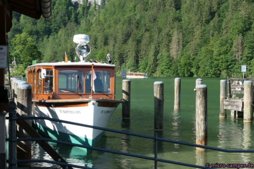 19 Boote gehören zur Flotte, seit den Anfängen 1909 fährt man hier nur elektrisch über den See