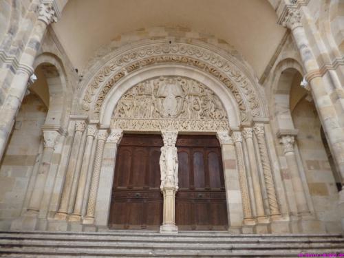 Ein romanisches Tympanon allerersten Ranges