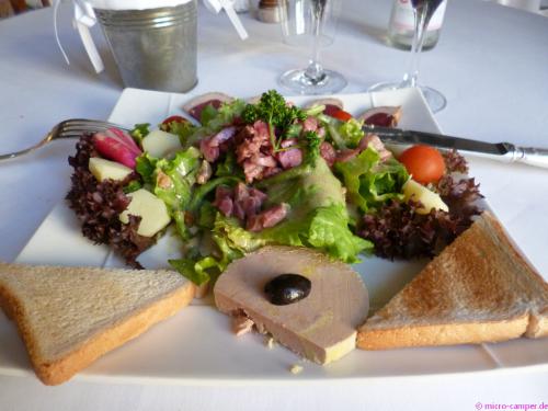Landestypisches Essen Nr. 3: Zweiter Gang Salade Perigourdine