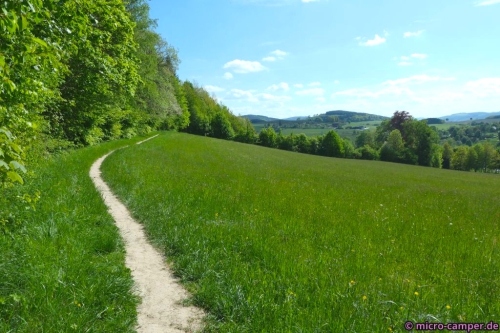 Schmale Pfade führen zurück nach Bruchhausen