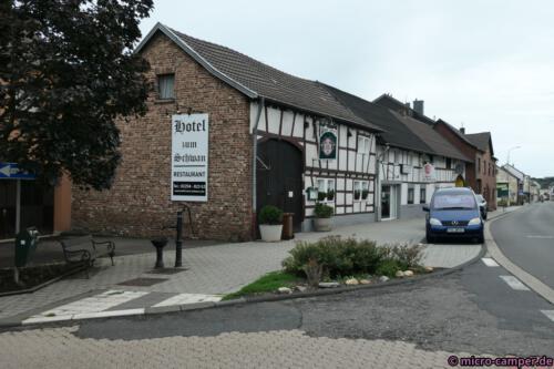 Altbau des Hotels "Zum Schwan"