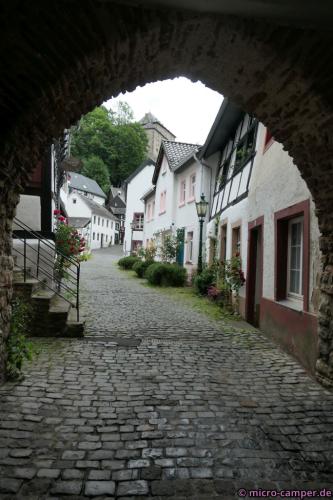 Auch Blankenheim hat hübsche Gässchen zu bieten.