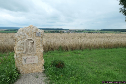 Das schön gestaltete Corona-Denkmal
