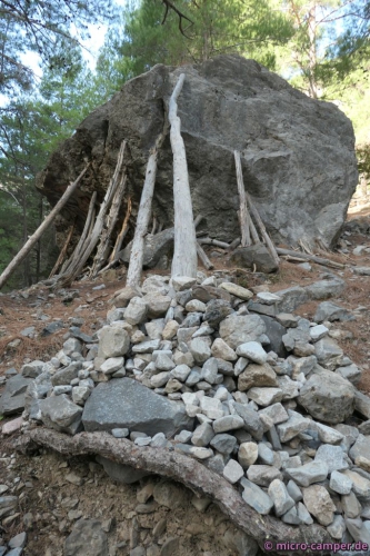 Wie lange diese Befestigung wohl hält?