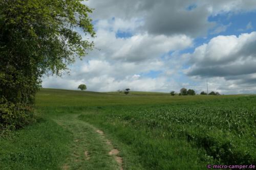 Auf der Höhe geht der Blick in die Weite