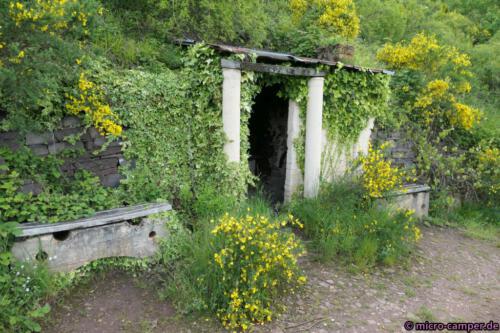 Die "Villa Bacchus", ein Rasthäuschen für fleißige Erntehelfer in der herbstlichen Lese