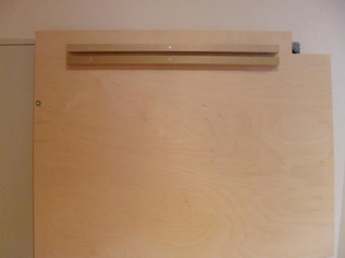 Kanthölzer auf der Unterseite, Halterung für die Stütze