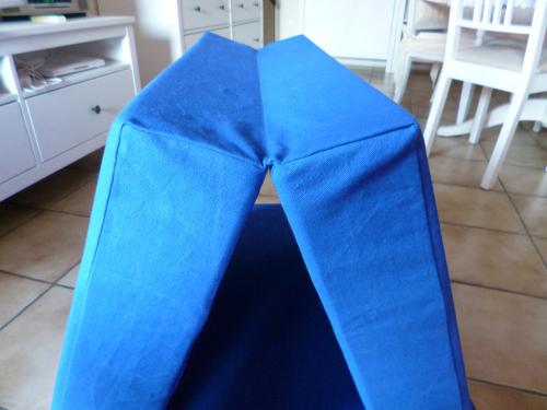 Verbindungsnaht des klappbaren Polsters, doppelt genäht