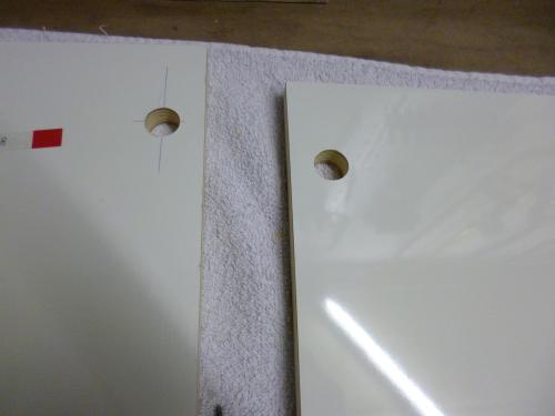 Fräsungen für die PushLocks in der Blende