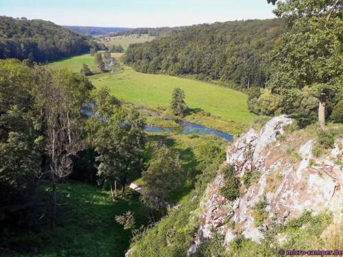 Nochmals ein Blick von der ehemaligen Burg ins Eselsburger Tal