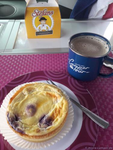 Dieser äußerst leckere Käsekuchen ist hauptsächlich auf Märkten rund um Freiburg zu bekommen.