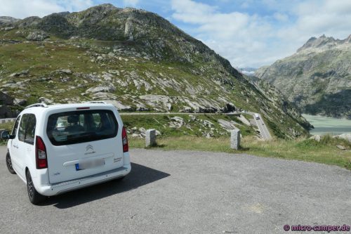 Auf der Nordseite des Passes 