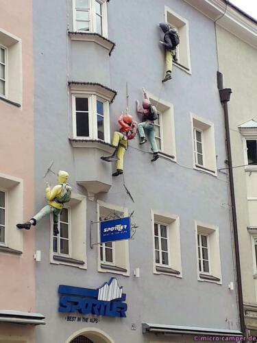 Außergewöhnliches Marketing eines Sportgeschäfts