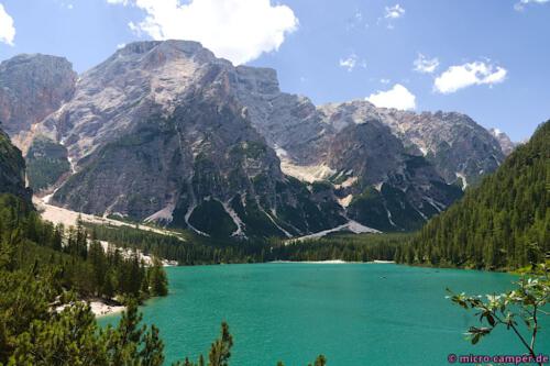 Der Seekofel bewacht diesen riesigen Edelstein