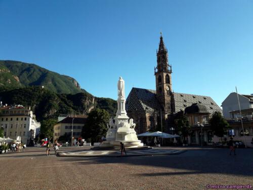 Waltherplatz und Dom in Bozen