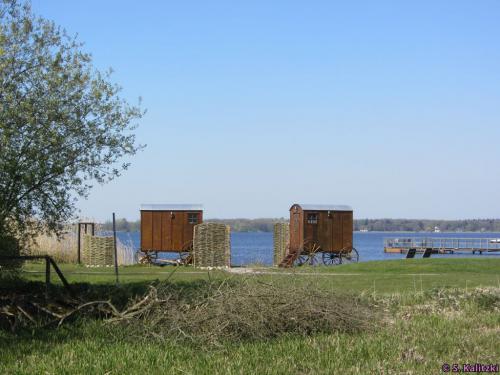 Badewagen à la anno dazumal am Privatstrand des Casinos